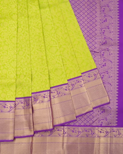 Parrot Green Kanchipuram Silk Saree