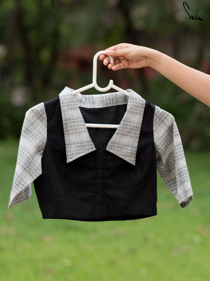 Black Cotton Elbow Sleeve Blouse With V Neck - Image 2