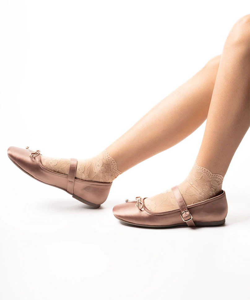 Women Low Cut Design socks - Image 4