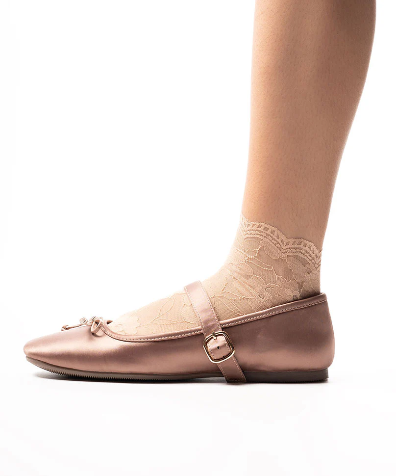 Women Low Cut Design socks - Image 3